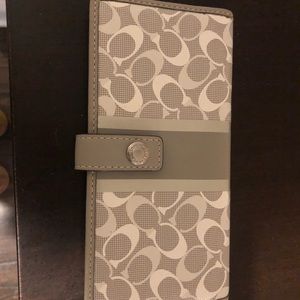 NEVER USED COACH WALLET